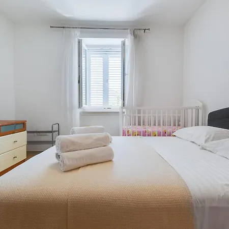 Appartement Sunny Eni *